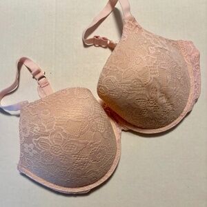 Plus size 40 D light pink Bra